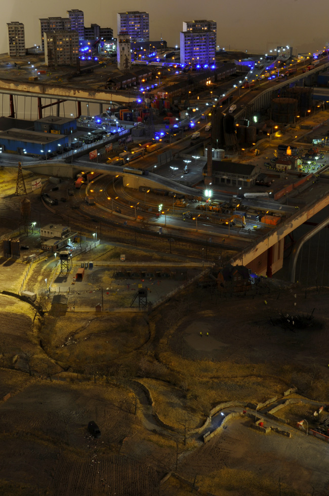 James_Cauty_Aftermath_Dislocation_Principle_Instal8